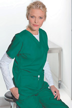 8219 HUNTER GREEN Landau V-Neck Tunic Solids